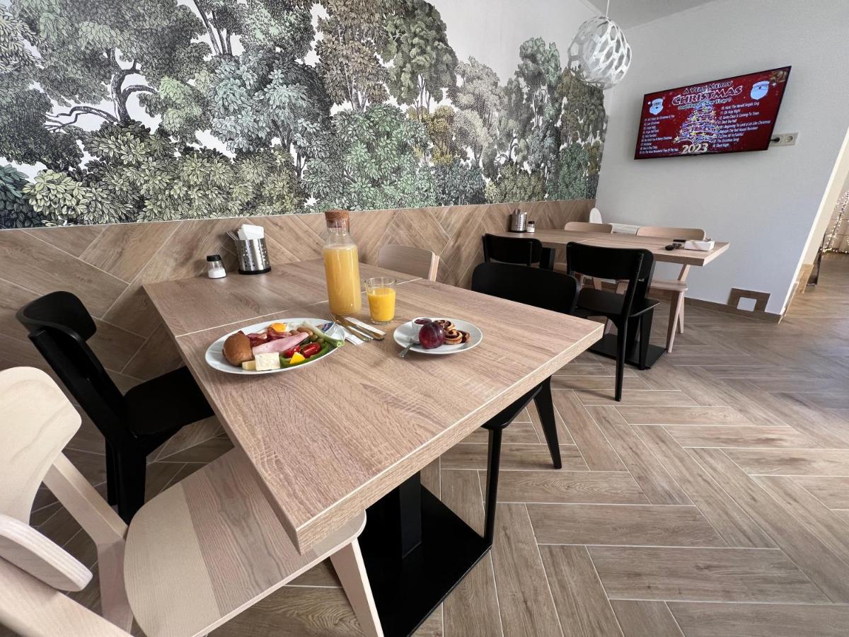 H11 Rooms Ostrzyhom Zewnętrze zdjęcie