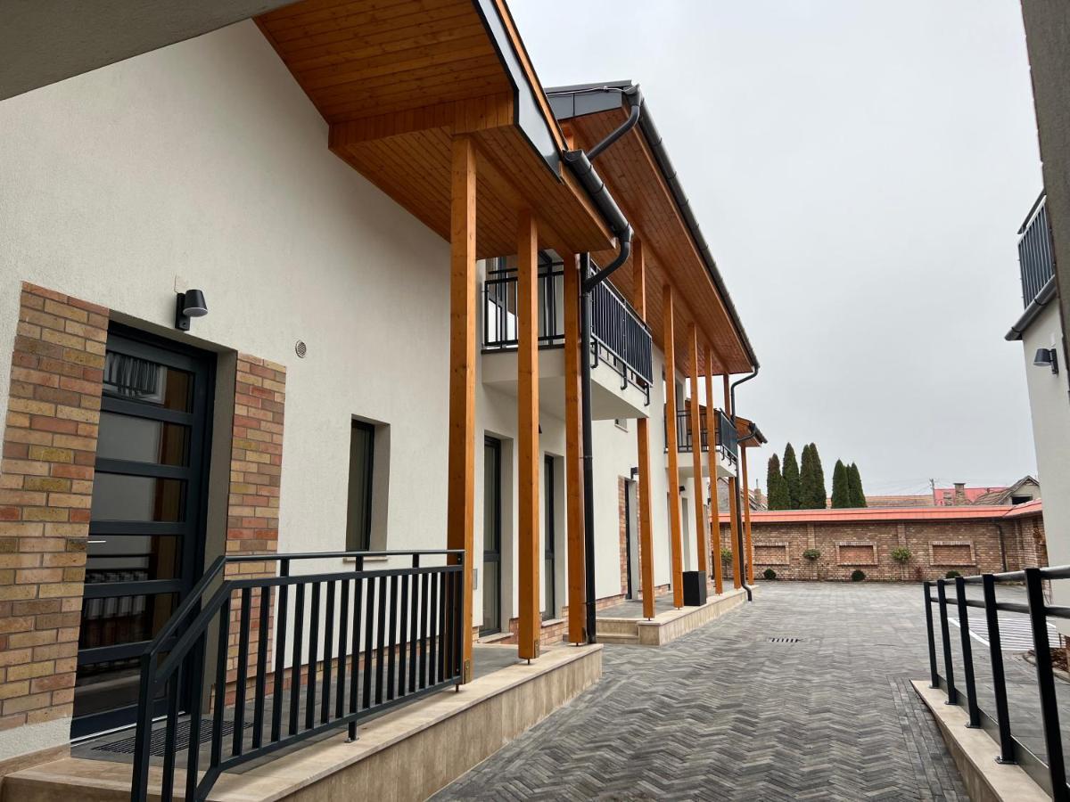 H11 Rooms Ostrzyhom Zewnętrze zdjęcie